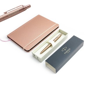 Parker Monochrome rozā lodīšu pildspalvu dāvanu komplekts 2122755 ar gravētu piezīmju bloku