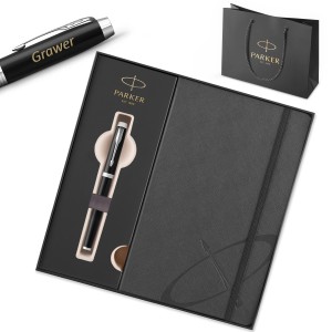 Parker IM Black CT tintes pildspalva (M) – 1931651 ar gravējumu / Dāvanu komplekts ar piezīmju grāmatiņu