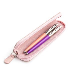 Parker Jotter Originals Powder Pink un Purple Lodīšu pildspalvu dāvanu komplekts ar rozā korpusu Parker Jotter Originals Powder Pink un Purple Lodīšu pildspalvu dāvanu komplekts ar rozā korpusu